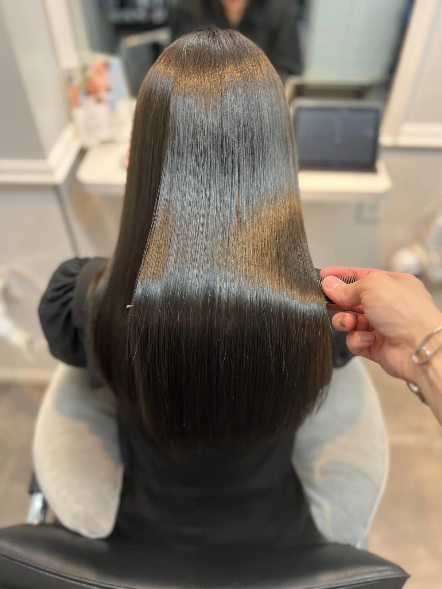銀座で叶える！縮毛矯正で髪質改善の新時代